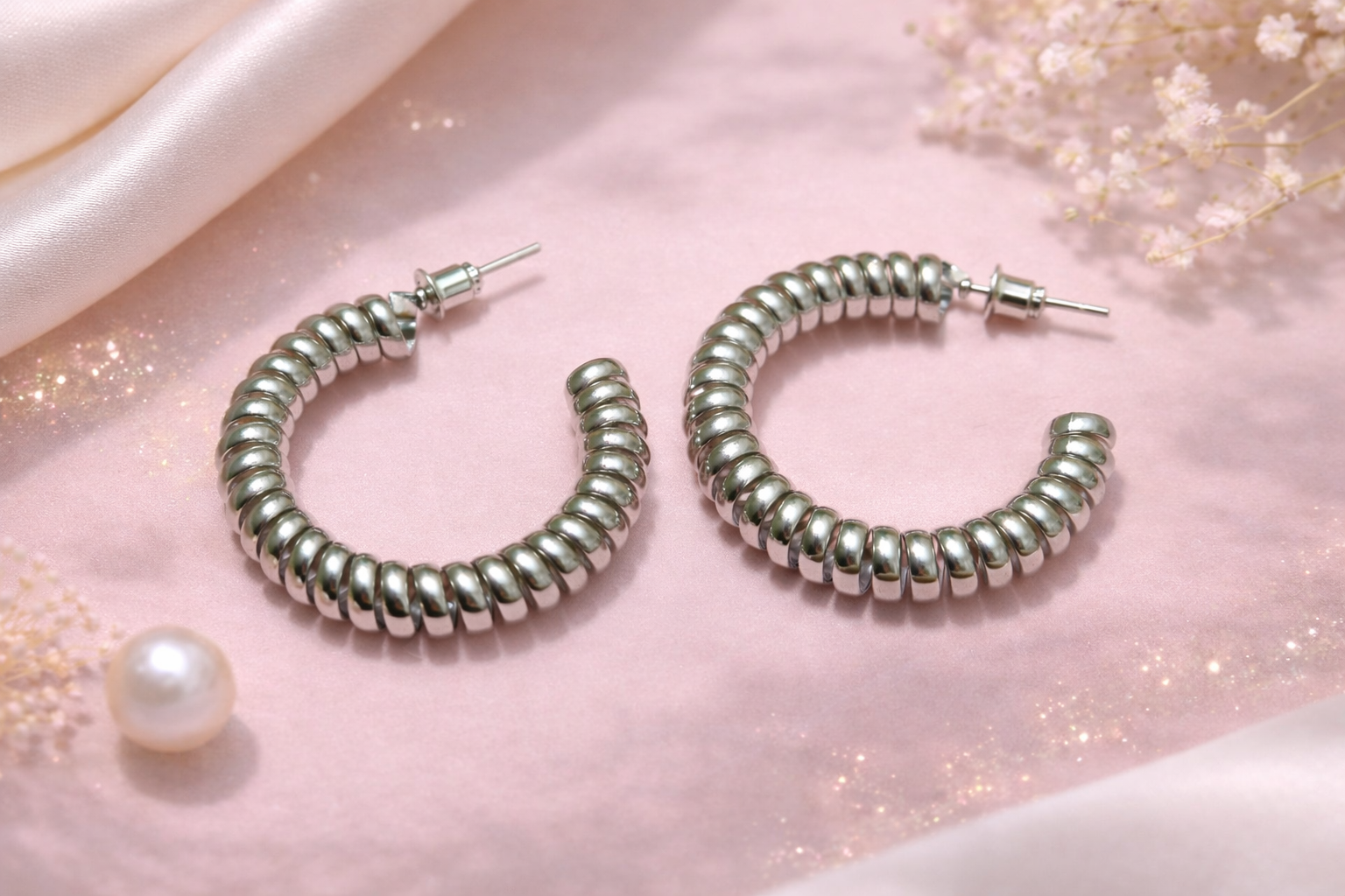 Anti Tarinsh Earrings