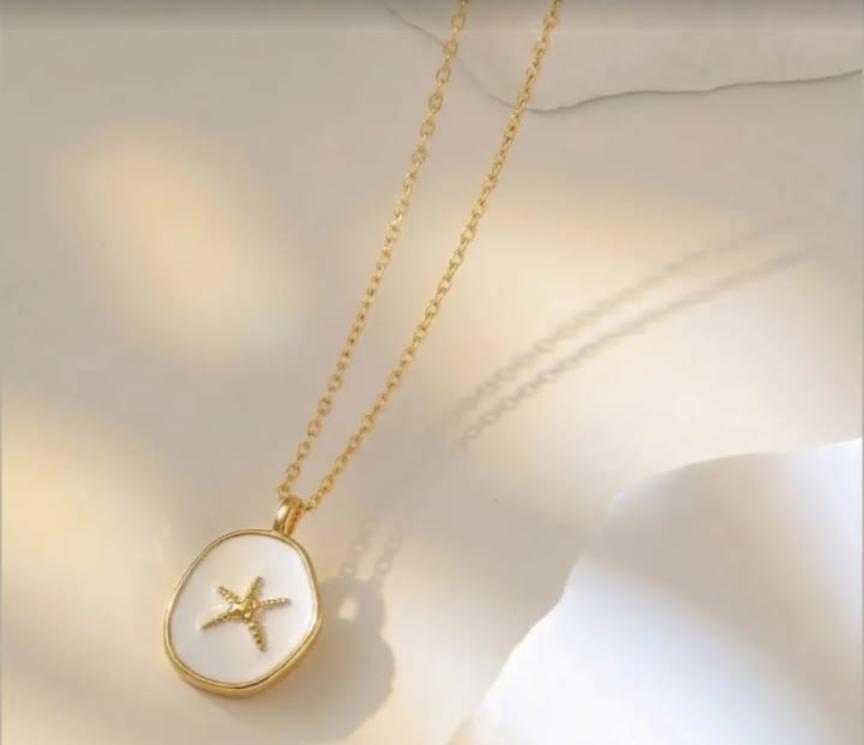 Anti tarnish pendent